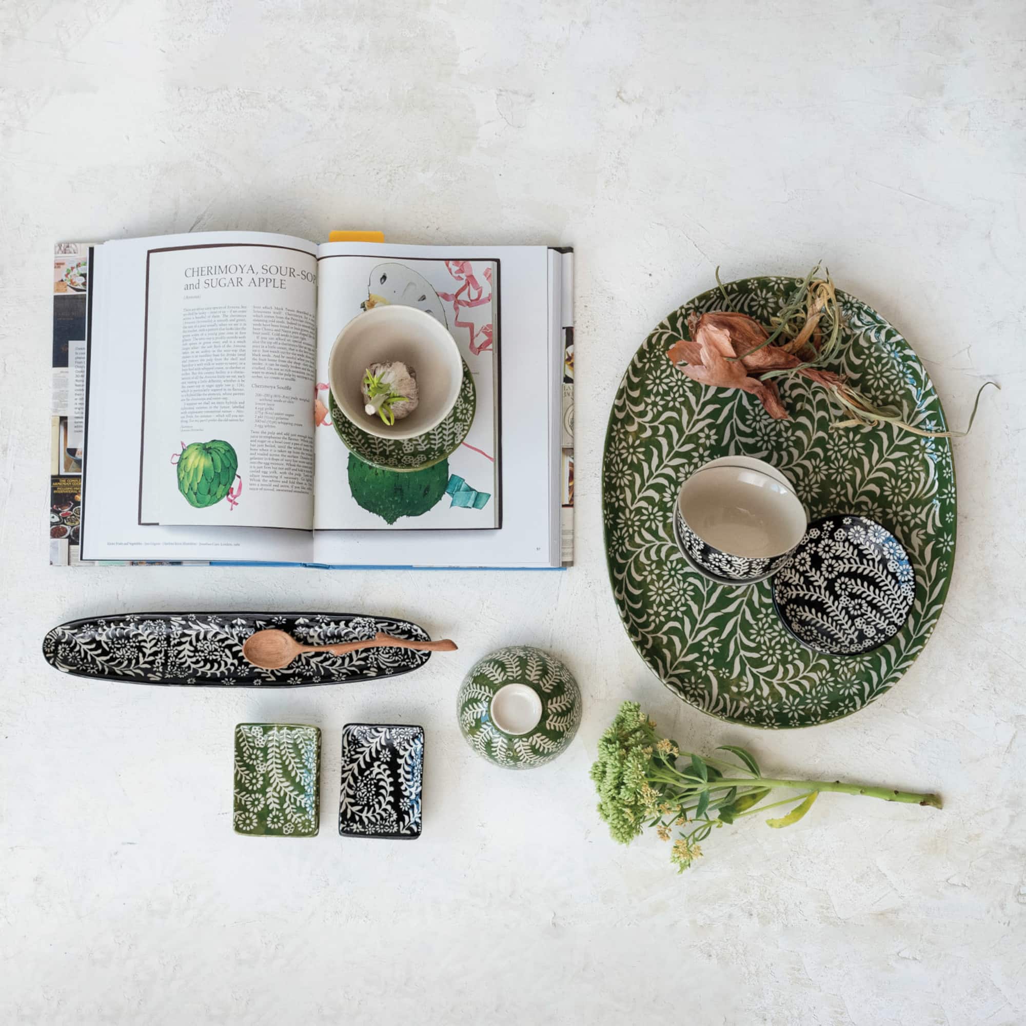 Hello Honey® 14" Black Wax Relief Botanicals Stoneware Platter